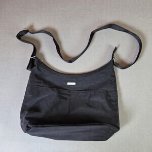 Baggallini Black Nylon Crossbody Purse Zipper Pockets Lightweight